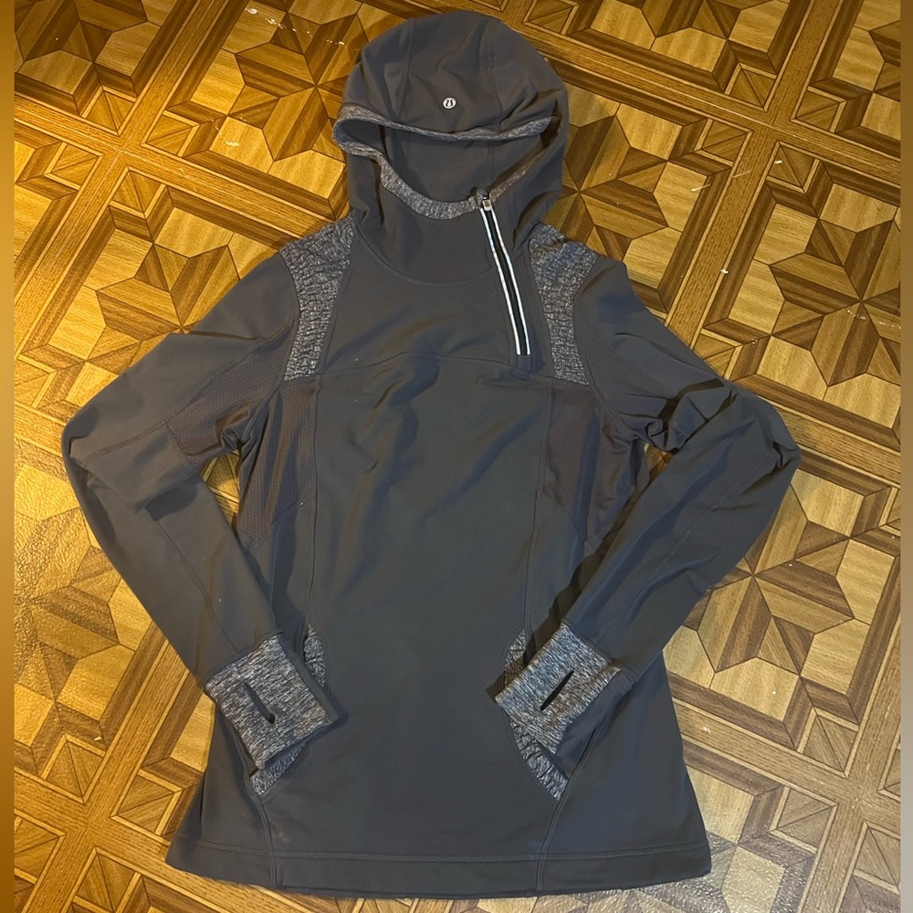 Lululemon pullover